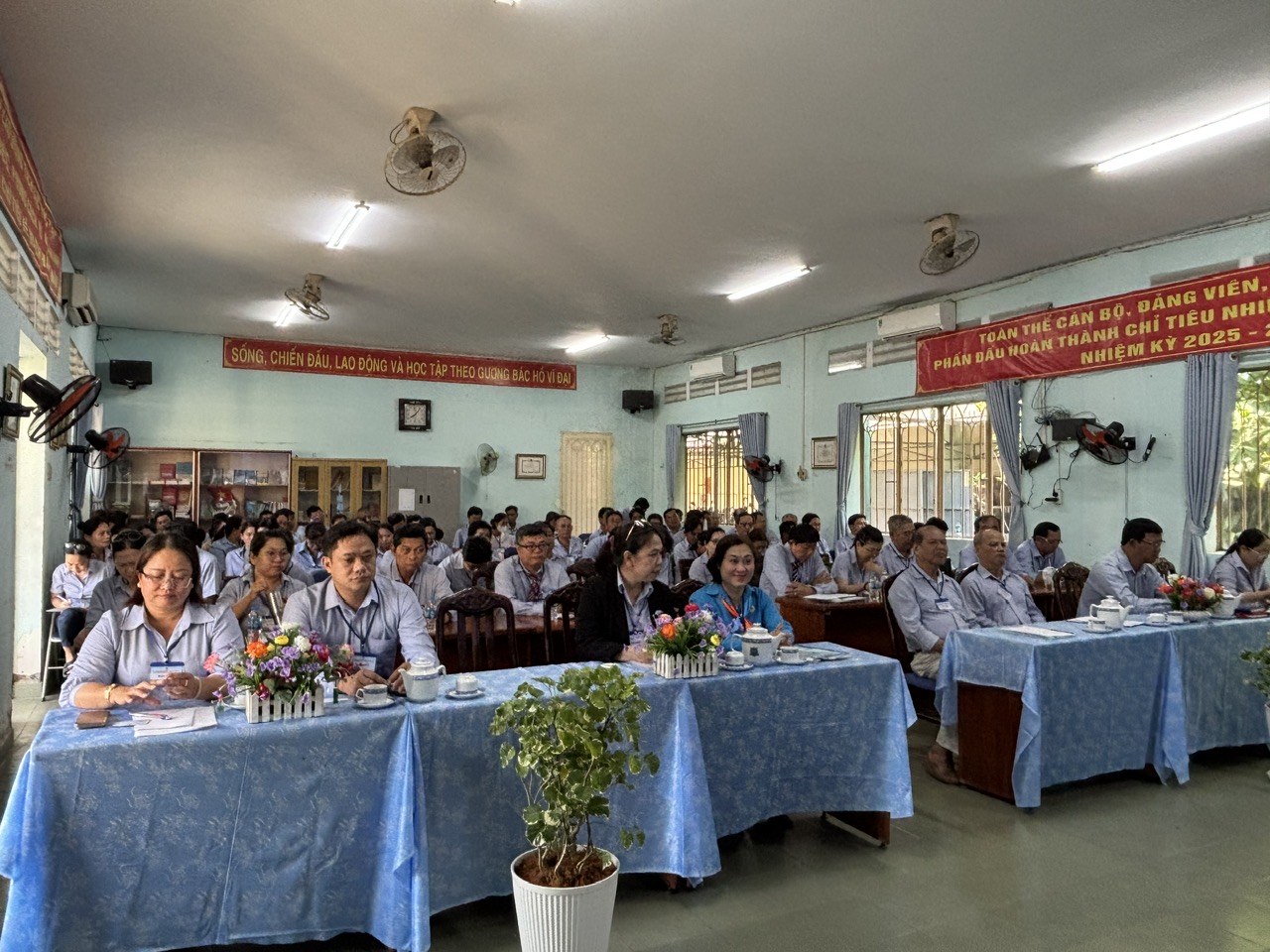 z7366814641861_acb82e054c158c9d032fdfe89b36414b