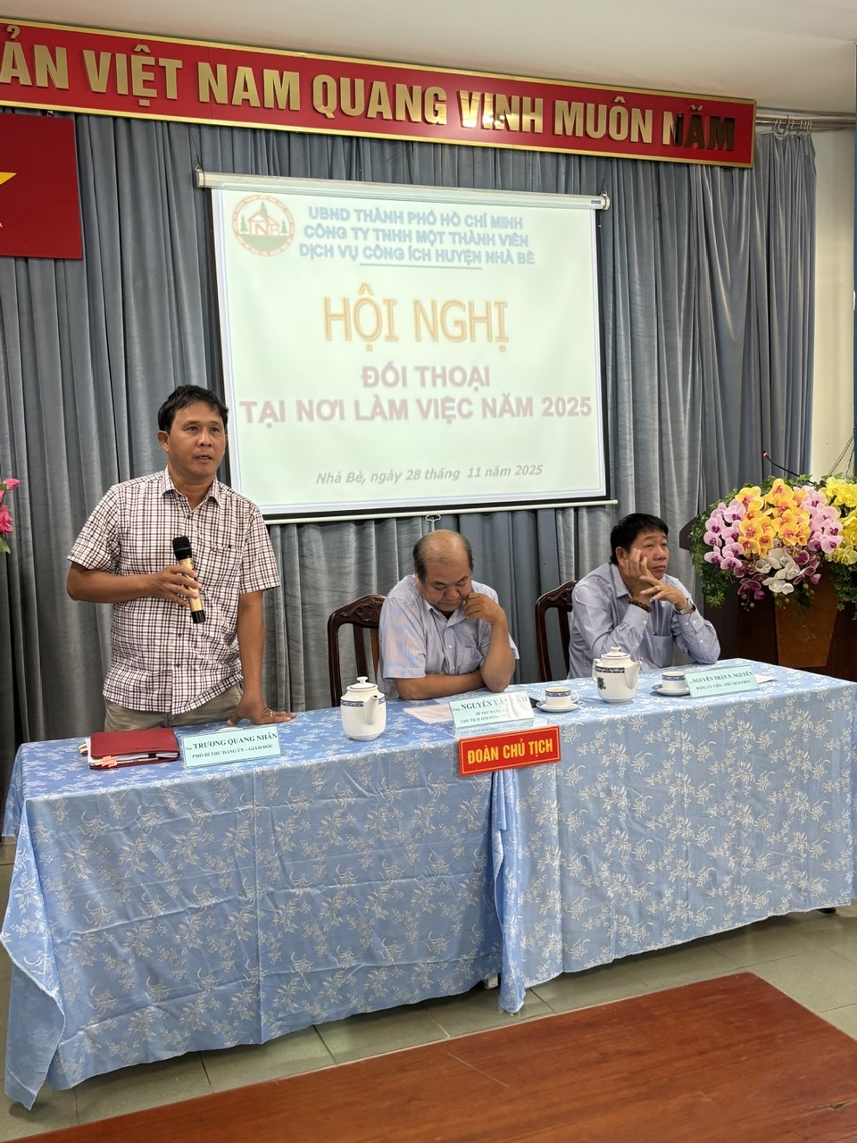 z7270304679979_a099c7c7a949ab028b911f2d96c3baf7